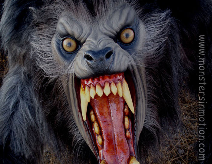 american-werewolf-in-london-lifesize-2.jpg?iact=hc&vpx=562&vpy=290&dur=1482&hovh=197&hovw=255&tx=158&ty=125&sig=107668478672877792244&ei=OLx9UO63DILPtAaiv4HwBg&page=1&tbnh=141&tbnw=183&start=0&ndsp=32&ved=1t:429,r:8,s:0,i:92