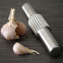 Royal VKB Garlic Crusher