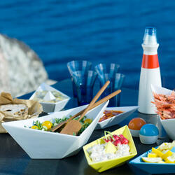 Sagaform Paper Boat Serving Bowl with Teak Oar Utensils 