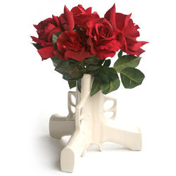 3 Guns Table Vase