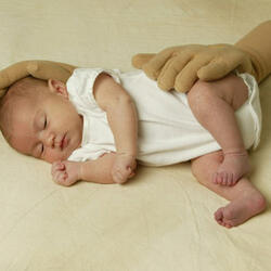 Zaky Hand Pillow - Your Baby Is In Good Hands