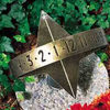 Sunclock Sundial - Sunlit Numbers Tell Actual Time