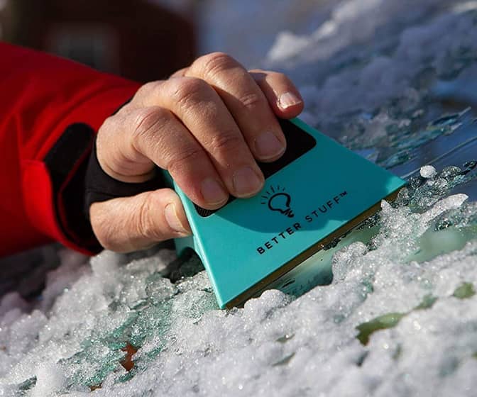 Quirky Thor - Collapsible Double-Bladed Ice Scraper