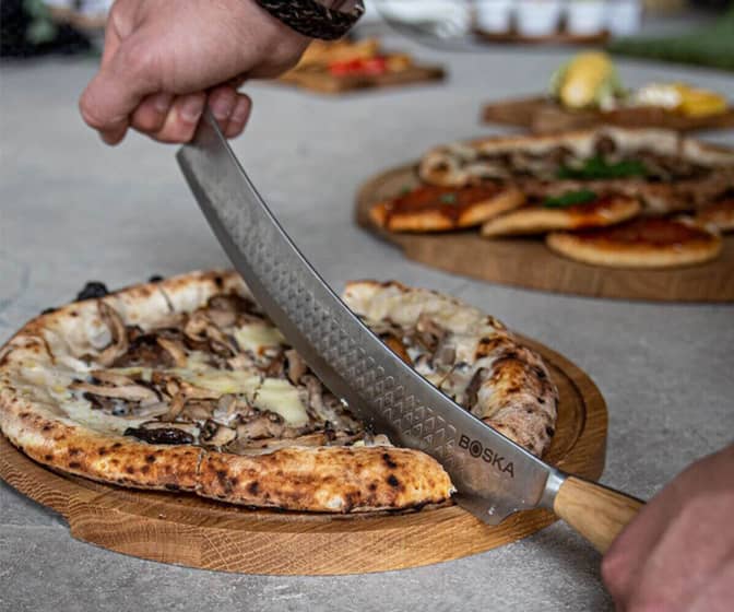 Boska Oslo+ Curved Pizza and Cheese Knife