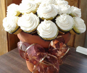 The Cupcake Rack - Create a Cupcake Bouquet in a Flower Pot
