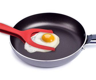 Egg Spatula - Grab and Flip Eggs with Ease