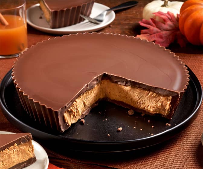 Giant Reese's Peanut Butter Cup Pie - Over 3 Lbs / 7,680 Calories!