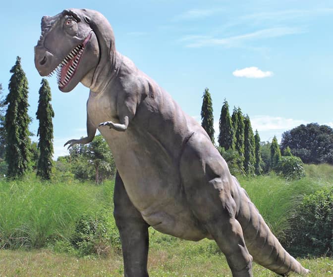 Gigantic Tyrannosaurus Rex Dinosaur Statue