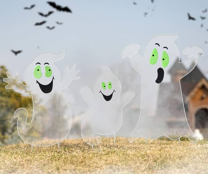 Glow-in-the-Dark Ghost Yard Stakes