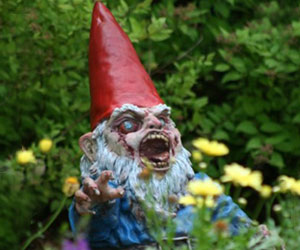 Gnome-Be-Gones Garden Sculpture