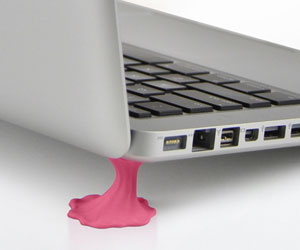 iStuck - Gummed Up Laptop Stands