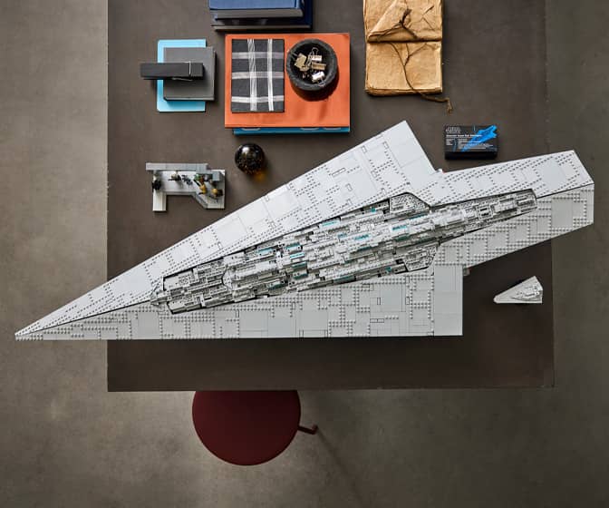 LEGO Star Wars Super Star Destroyer Executor - 6,130 Pieces!