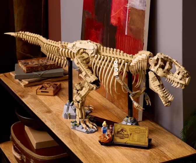 LEGO Tyrannosaurus Rex Skeleton - 3,145 Pieces!