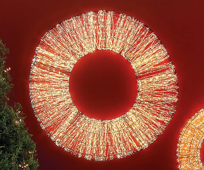 Massive Illuminated Christmas Wreath - 8,000 LEDS!
