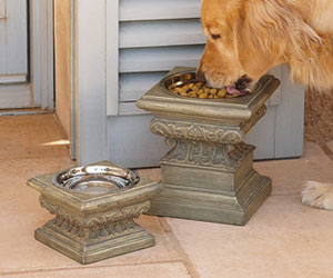Pedestal Pet Bowls