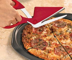 Pizza Pro - Pizza Shears and Wedge-Shaped Spatula