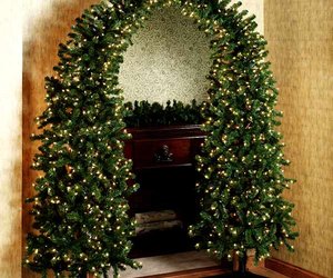 Pre-lit Christmas Tree Arch