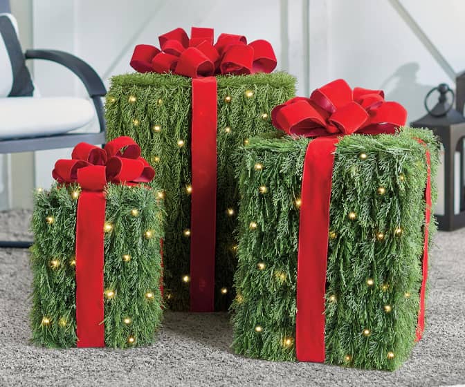 Pre-lit Pine Greenery Holiday Gift Boxes