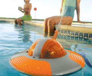Swimways Remote-Controlled Water Cannon