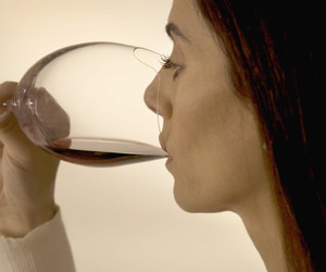 Reclaimed Wine Bottle Glasses