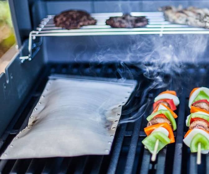 The Smokist - Fine Mesh Stainless Steel Smoking Pouch for the Grill