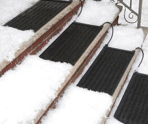 HeatTrak Snow And Ice Melting Heated Stair Treads