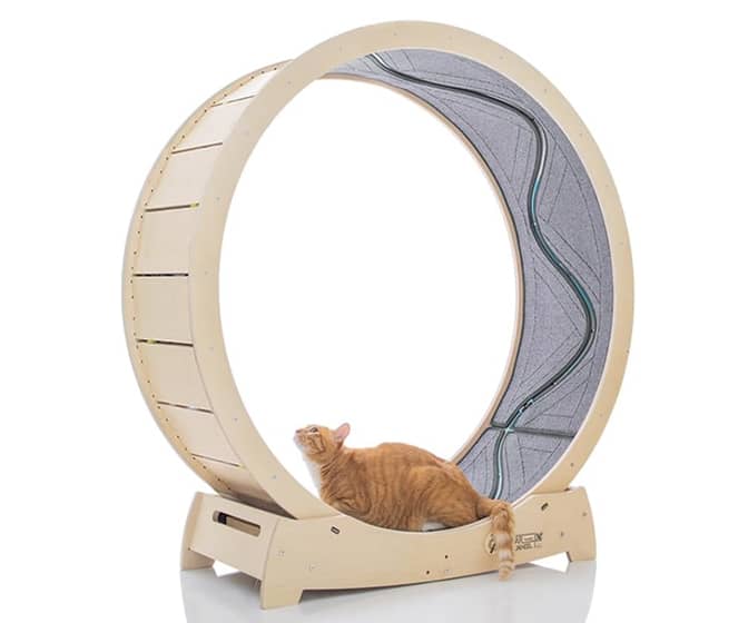 Classy 3-Tiered Wooden Ball Track Tower Cat Toy