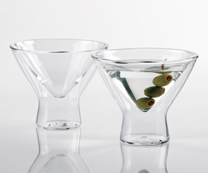 Levitating Cocktail Glass