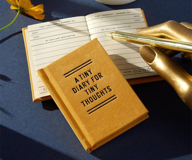 Kitchen Roll-Top Butcher Shop Paper Message Board