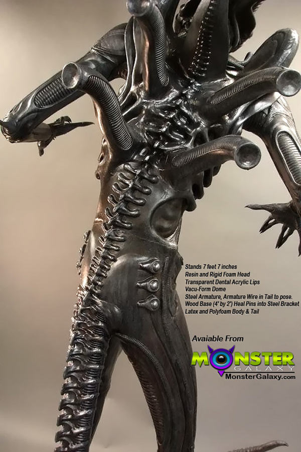 Alien Warrior Lifesize Statue The Green Head