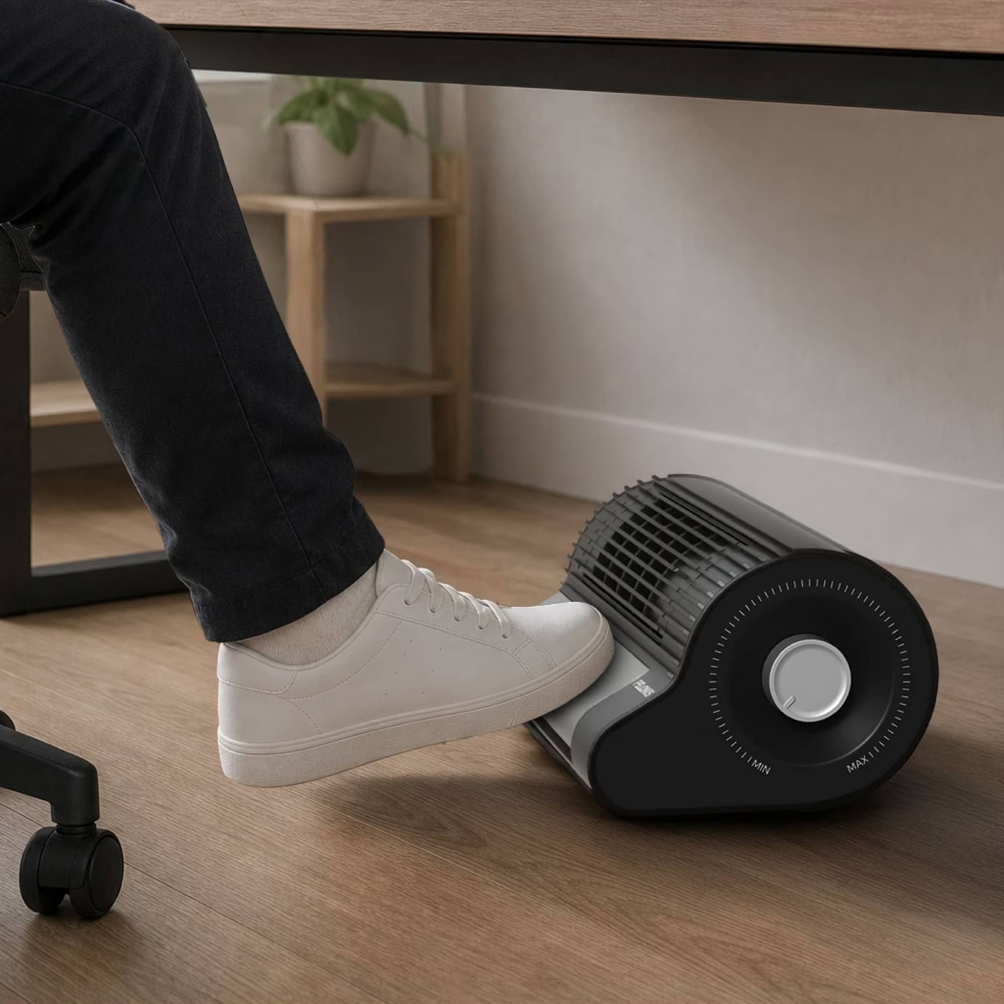 Pelonis Under-Desk Flex Ceramic Heater | The Green Head