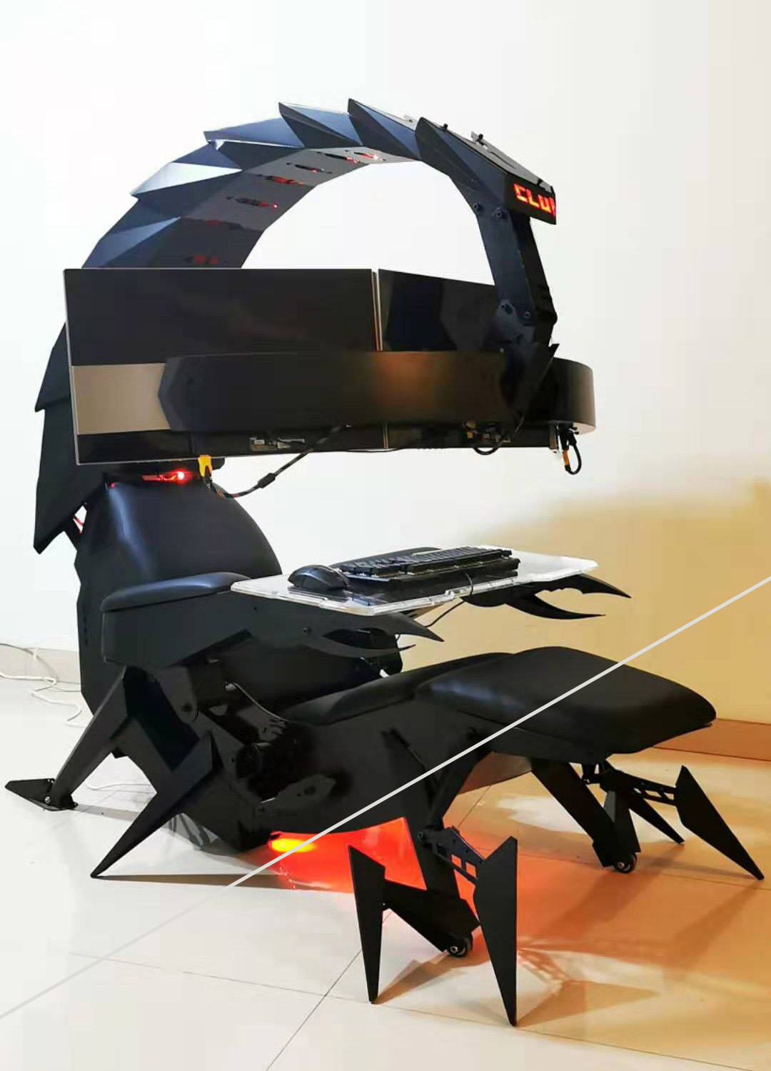 Scorpion Chair - Futuristic Zero Gravity Reclining Workstation / Gaming