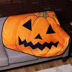Giant Jack-O'-Lantern Pumpkin Halloween Fleece Throw Blanket