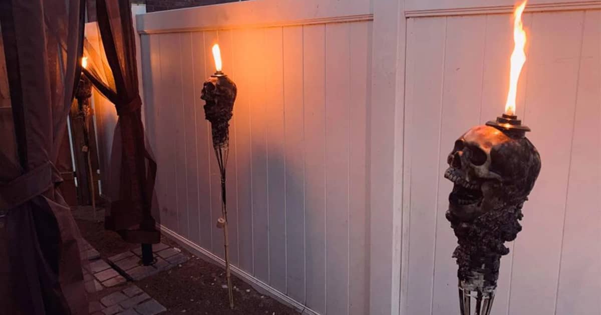 Skull Tiki Torches The Green Head
