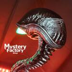 ALIEN Xenomorph Sculptural Table Lamp