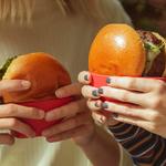 Burger Buddy - Mess-Free Silicone Burger / Sandwich Holders