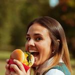 Burger Buddy - Mess-Free Silicone Burger / Sandwich Holders