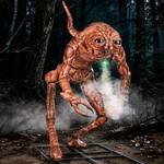 David Cronenberg's The Fly - Life-Sized Animatronic Brundlefly Statue
