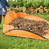 EZ Leaf Hauler