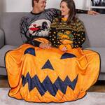 Giant Jack-O'-Lantern Pumpkin Halloween Fleece Throw Blanket