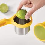 Helix - Ergonomic Twist-Action Citrus Juicer