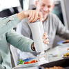 IceBreaker - Handheld Twist and Serve Ice Cube Tray