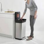 Joseph Joseph Titan - Compacting Garbage Can