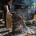 KABIN Flame Frame - Vertical Bonfire Builder