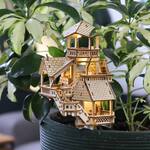 Light-Up Miniature Treehouses for Houseplants