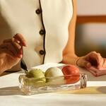 NUDE Glass Ice Cube Ice Cream Bowl