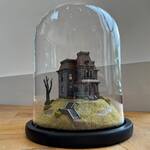 PSYCHO Bates House - Handmade Miniature Model Under a Glass Dome