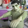 R/C Zombie w/ Brain-Shaped Remote Control