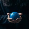 Rheoscopic Fluid Planets