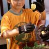 Skrub'a Vegetable Scrubbing Gloves - Easily Clean Potatoes, Vegetables and Fruit